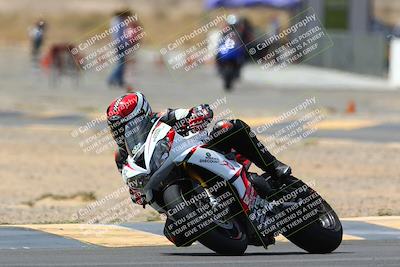 media/Apr-09-2022-SoCal Trackdays (Sat) [[c9e19a26ab]]/Turn 2 (1140am)/